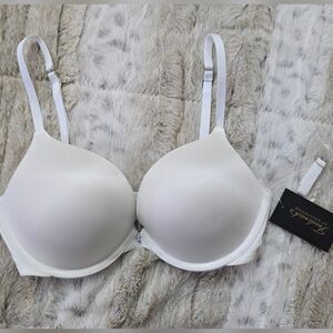 NWT Frederick's Of Hollywood Convertible PushUp Bra Size 32D